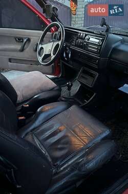 Хетчбек Volkswagen Golf 1987 в 