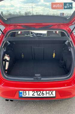 Хэтчбек Volkswagen Golf 2014 в 
