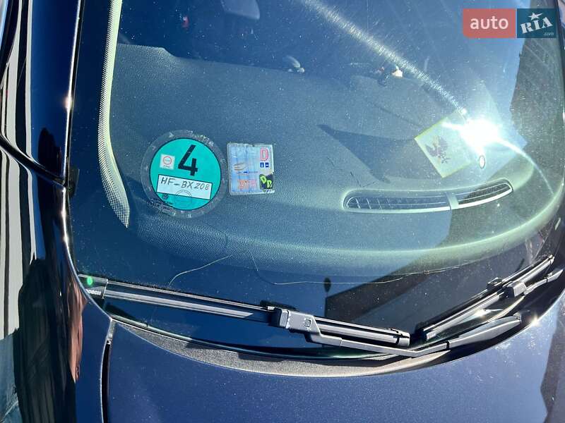 Универсал Volkswagen Golf 2011 в Чернигове