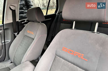 Хэтчбек Volkswagen Golf 2006 в 