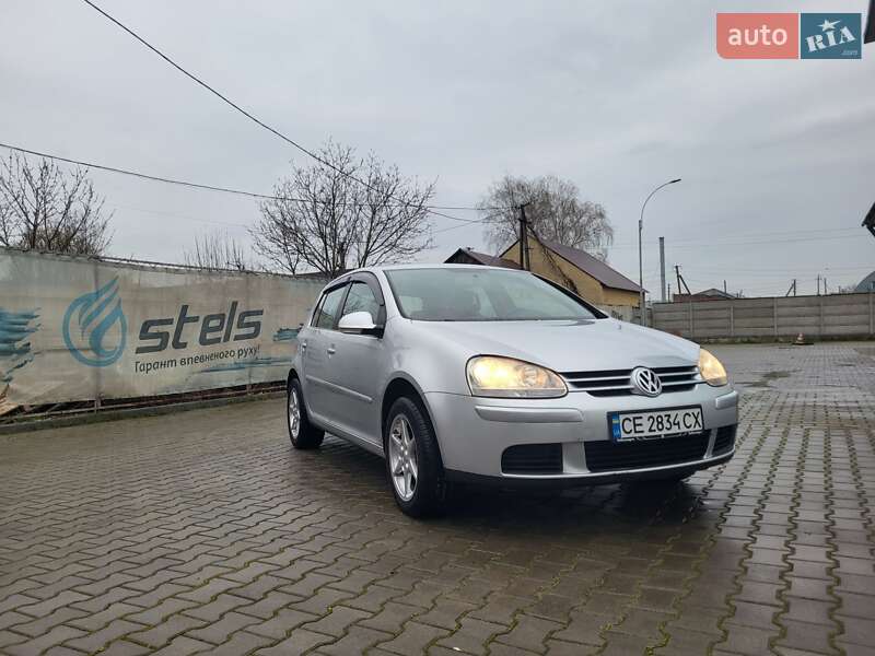 Хэтчбек Volkswagen Golf 2007 в Новоселице