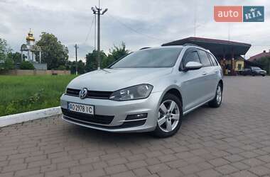 Універсал Volkswagen Golf 2013 в 