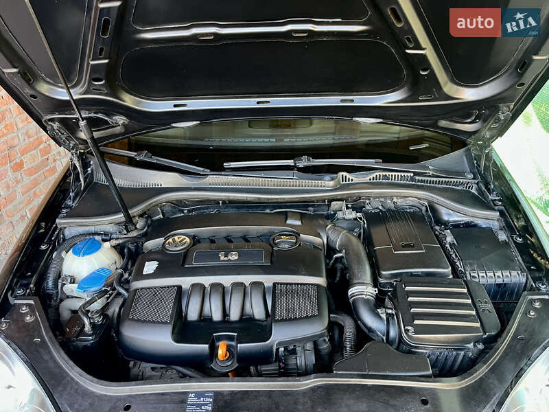 Хетчбек Volkswagen Golf 2005 в Білій Церкві