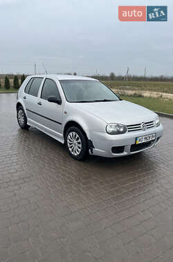 Хетчбек Volkswagen Golf 1998 в 