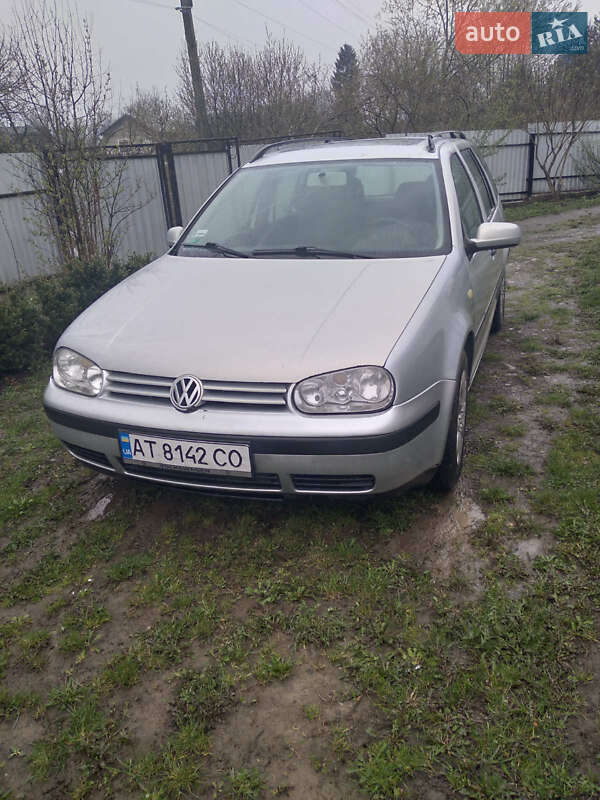 Універсал Volkswagen Golf 1999 в Коломиї