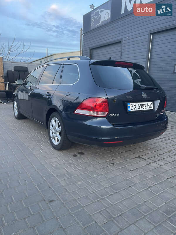 Универсал Volkswagen Golf 2009 в Одессе