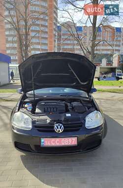 Хэтчбек Volkswagen Golf 2007 в 
