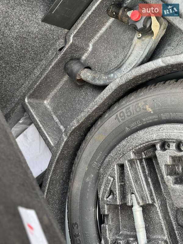 Хэтчбек Volkswagen Golf 2005 в Дрогобыче фото 22 Хэтчбек Volkswagen Golf 2005 в Дрогобыче