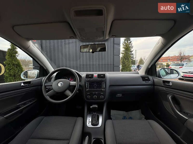 Хэтчбек Volkswagen Golf 2005 в Дрогобыче фото 33 Хэтчбек Volkswagen Golf 2005 в Дрогобыче