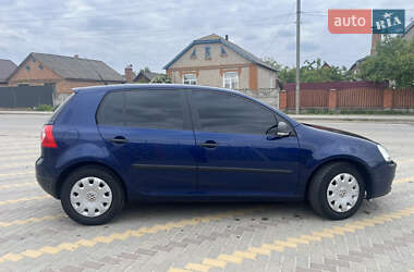 Хэтчбек Volkswagen Golf 2007 в 