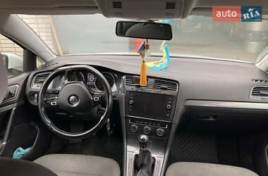 Універсал Volkswagen Golf 2017 в 