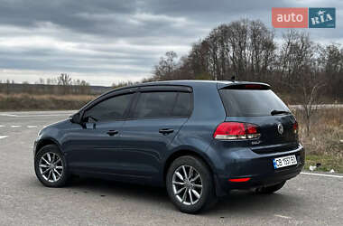 Хэтчбек Volkswagen Golf 2013 в 