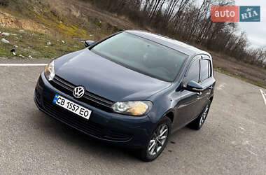 Хэтчбек Volkswagen Golf 2013 в 