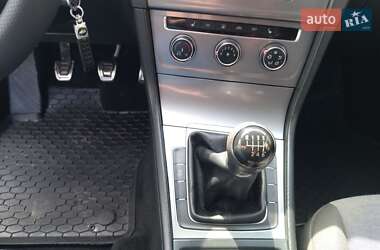 Универсал Volkswagen Golf 2015 в 