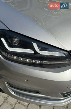 Универсал Volkswagen Golf 2015 в 