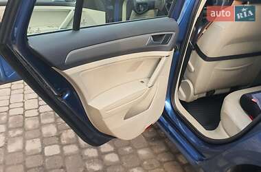 Универсал Volkswagen Golf 2015 в 