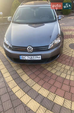 Универсал Volkswagen Golf 2010 в 