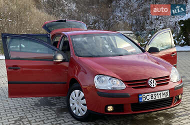 Хэтчбек Volkswagen Golf 2008 в 