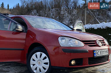 Хэтчбек Volkswagen Golf 2008 в 