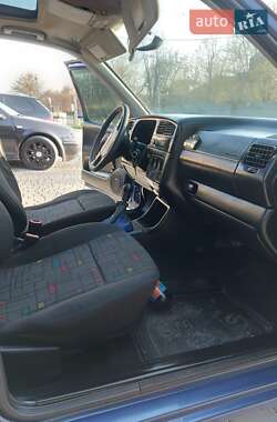 Хэтчбек Volkswagen Golf 1998 в 