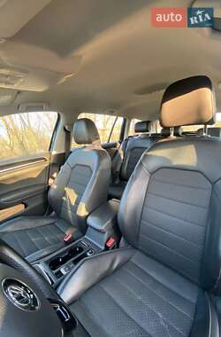 Универсал Volkswagen Golf 2015 в 