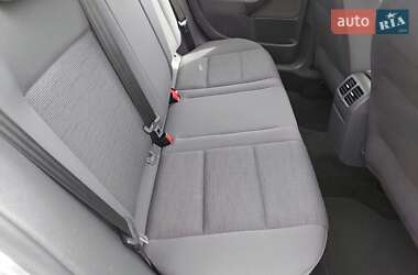 Хетчбек Volkswagen Golf 2007 в 