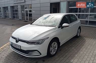 Хетчбек Volkswagen Golf 2022 в Києві