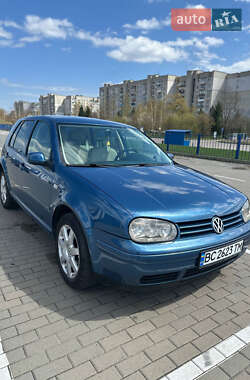 Хэтчбек Volkswagen Golf 1999 в 