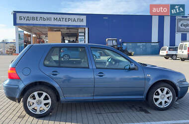 Хэтчбек Volkswagen Golf 1999 в 