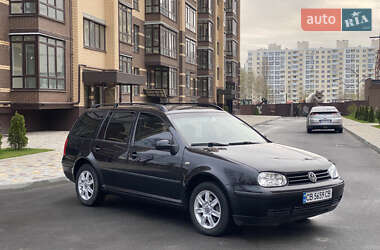 Универсал Volkswagen Golf 2000 в 