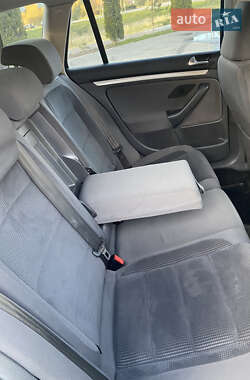 Универсал Volkswagen Golf 2008 в 