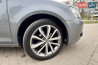 Универсал Volkswagen Golf 2011 в 