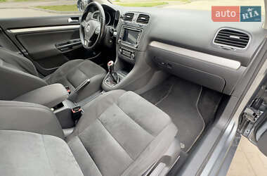 Универсал Volkswagen Golf 2011 в 