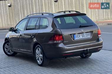 Универсал Volkswagen Golf 2013 в 