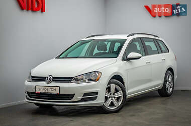Універсал Volkswagen Golf 2015 в 