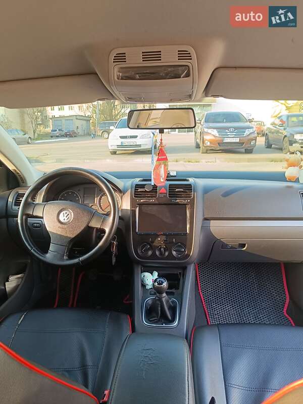 Универсал Volkswagen Golf 2007 в Кролевце