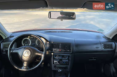 Універсал Volkswagen Golf 2005 в 