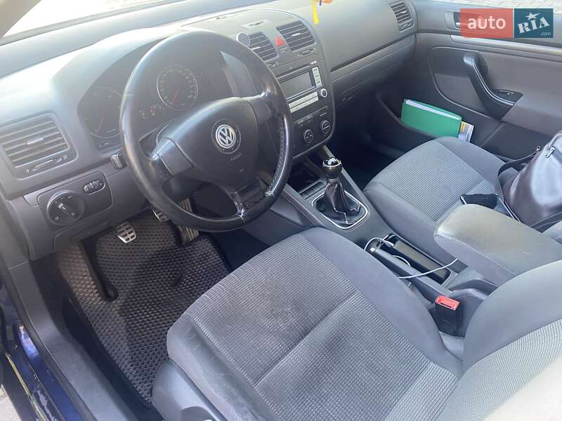 Універсал Volkswagen Golf 2008 в Рівному