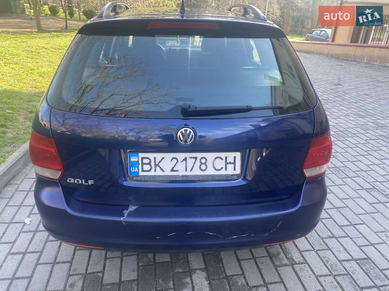 Універсал Volkswagen Golf 2008 в Рівному
