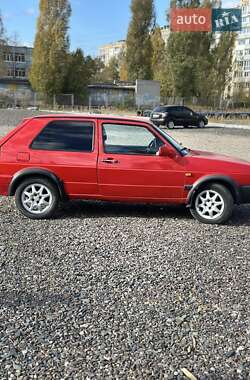 Хэтчбек Volkswagen Golf 1987 в 