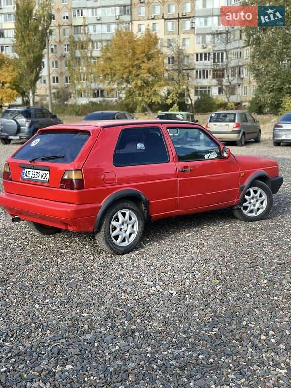 Хетчбек Volkswagen Golf 1987 в Дніпрі
