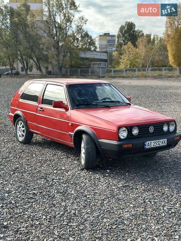 Хетчбек Volkswagen Golf 1987 в Дніпрі