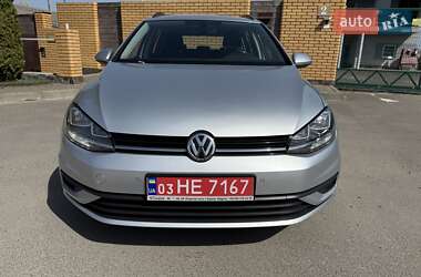 Универсал Volkswagen Golf 2018 в 