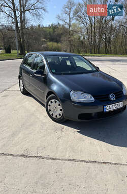 Хэтчбек Volkswagen Golf 2008 в Каневе