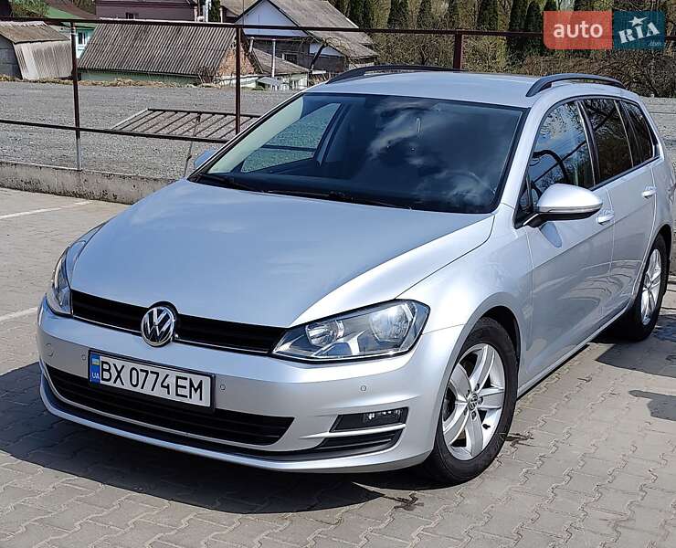 Універсал Volkswagen Golf 2015 в 