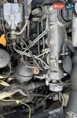 Универсал Volkswagen Golf 1999 в 