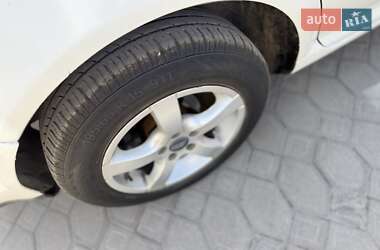 Универсал Volkswagen Golf 1999 в 