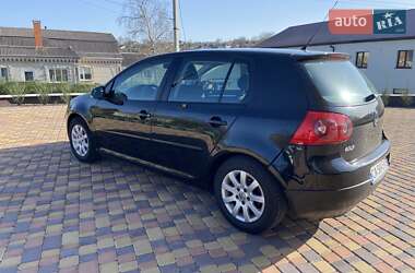 Хэтчбек Volkswagen Golf 2007 в Умани