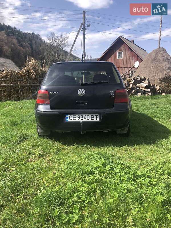 Хэтчбек Volkswagen Golf 1998 в Черновцах