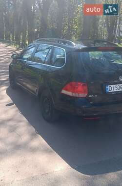 Універсал Volkswagen Golf 2009 в 